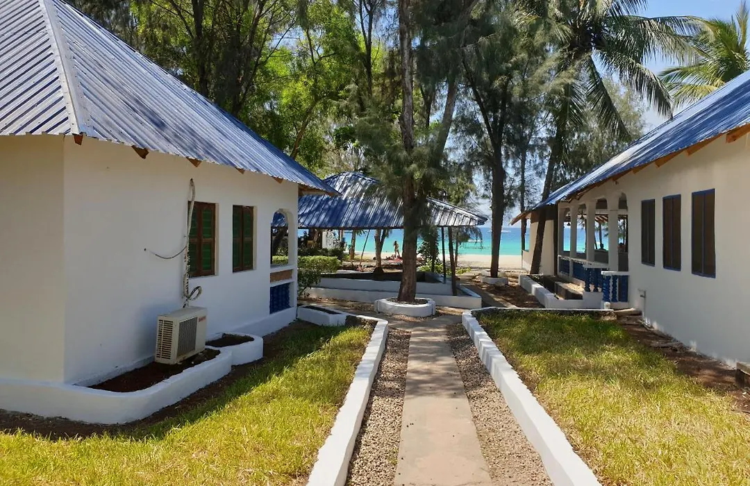 Nungwi Inn Beach Cottages-1